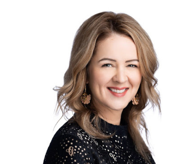 Meet your Posher, Lynn - Picture 1 of 1